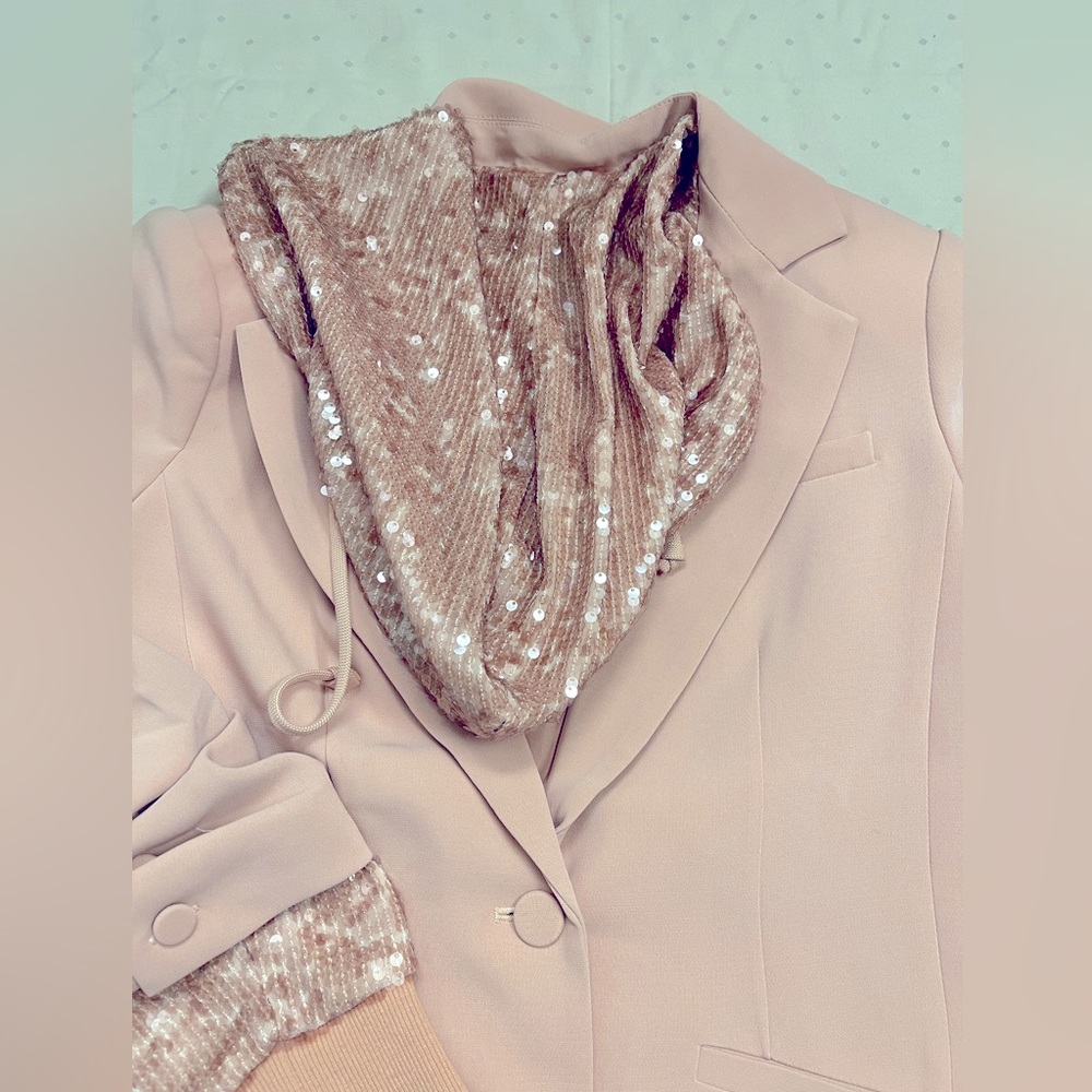 Cinq A Sept Pink Khloe Hooded Sequined Jacket Blazer  US 2 NWT - Picture 6 of 9